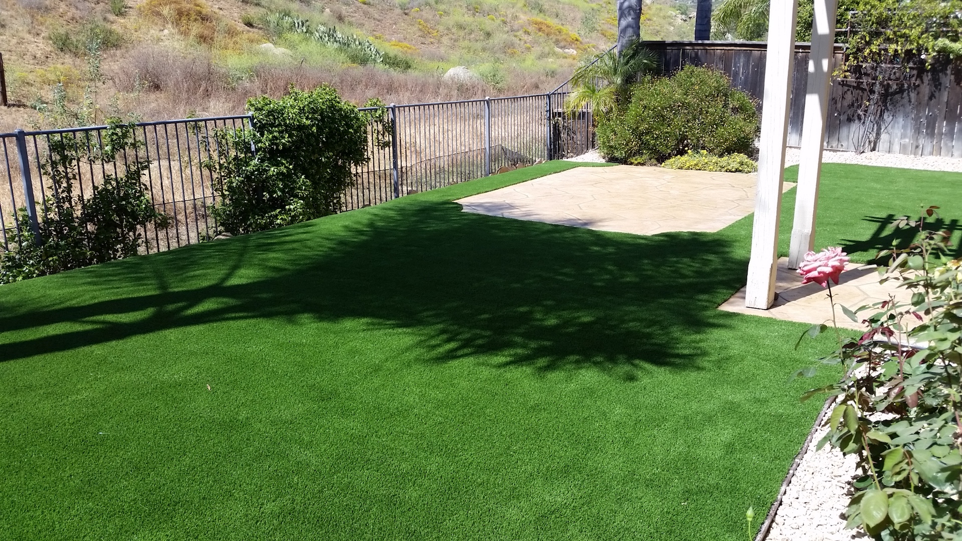 How To Install Artificial Grass On Deck In San Diego?